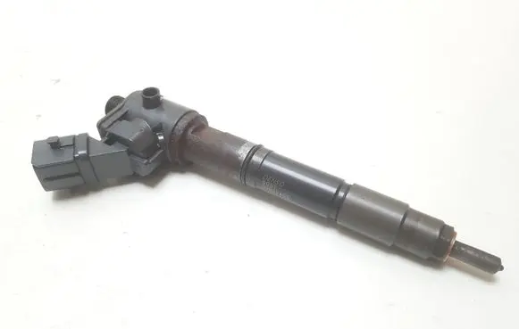 Volvo V40 Fuel injector VEA132370010AAB