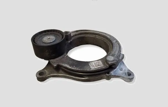 BMW 1 F20 F21 Alternator belt tensioner 1865838 6583716