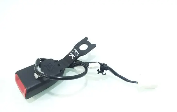 Toyota GT 86 Front seatbelt buckle E034501