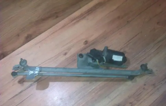 Opel Vectra B Front wiper linkage and motor