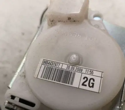 Citroen C4 I Picasso Rear seatbelt 9654437977
