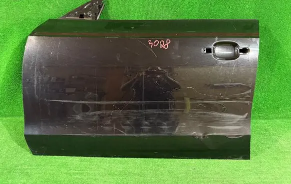 Audi A5 8T 8F Front door