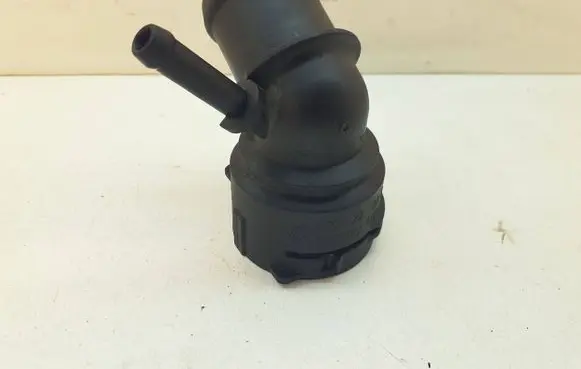 Volkswagen Golf V Engine coolant pipe/hose 6Q0122291E