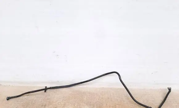 Volvo XC90 Fuel line pipe 31452221