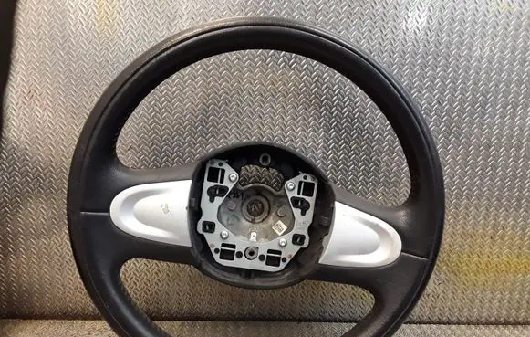 Mini One - Cooper Coupe R56 Steering wheel 2752964