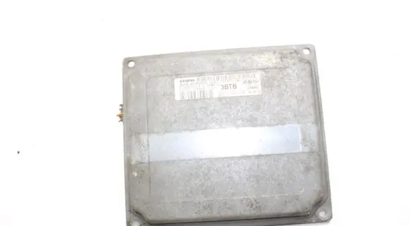 Ford Fiesta Engine control unit/module 4S6112A650NB S120977013C
