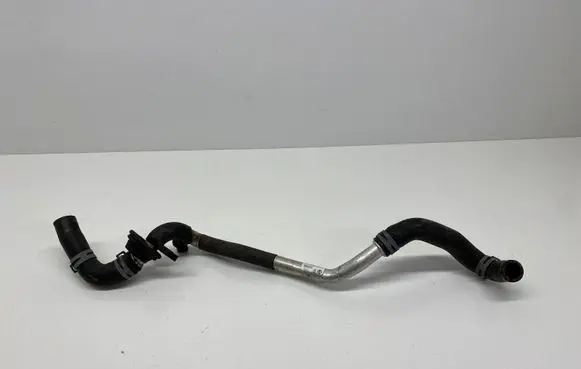 Porsche Cayenne (92A) Engine coolant pipe/hose 7P0819857E 15072017 AA03026603