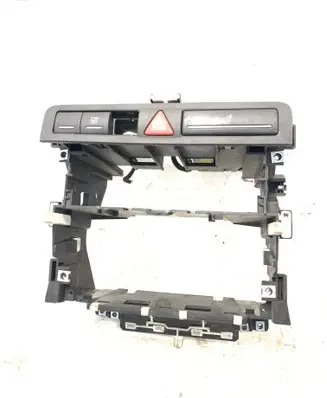 Audi A3 S3 A3 Sportback 8P Dashboard center trim panel 8P0858005B