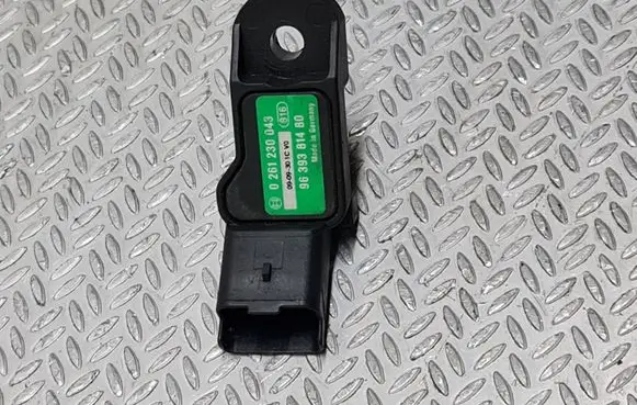 Peugeot 207 Air pressure sensor 0261230043 9639381480