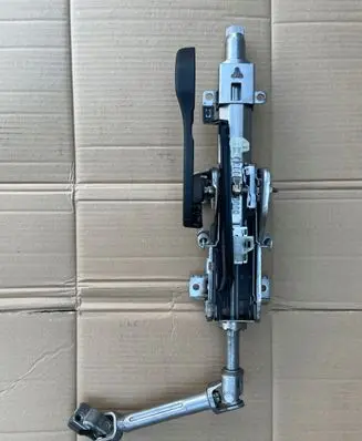 Steering wheel axle