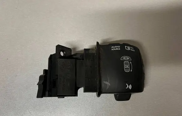 Renault Megane III Multifunctional control switch/knob 255520014R 9312