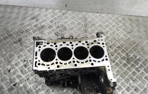 Mercedes-Benz E W213 Engine block 0112300 80132585