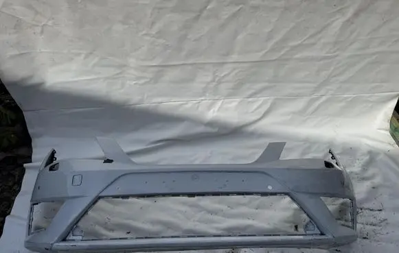 Seat Leon (5F) Front bumper