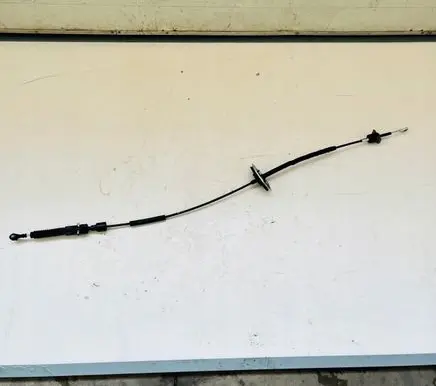 Hyundai Tucson TL Gear shift cable linkage 46790D7060