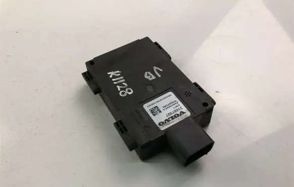 Volvo S60 Other control units/modules 31687597 K1128