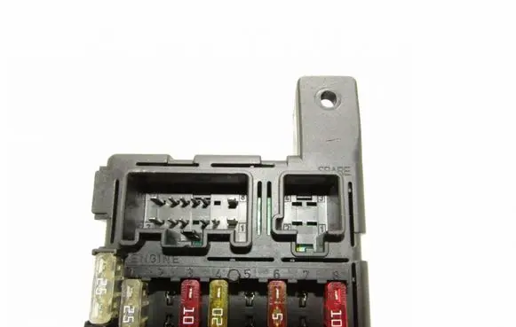 Volvo S60 Fuse module 8637841
