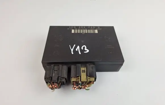 Volkswagen PASSAT B5 Comfort/convenience module 1C0959799B