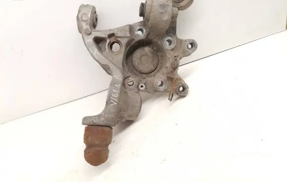 Volvo V70 Rear wheel hub 9200624
