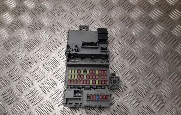 Honda Civic X Fuse box set TGHG010