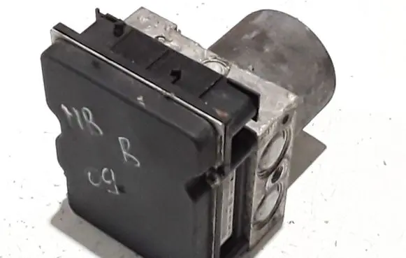 Mercedes-Benz B W245 ABS Pump A0064316312 0265950986