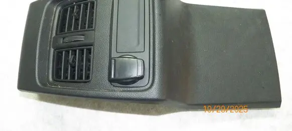 Renault Captur Rear air vent grill 969308198R