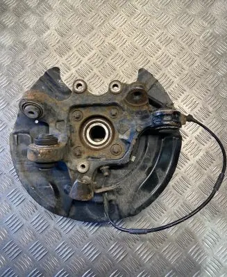 BMW X3 F25 Rear wheel hub
