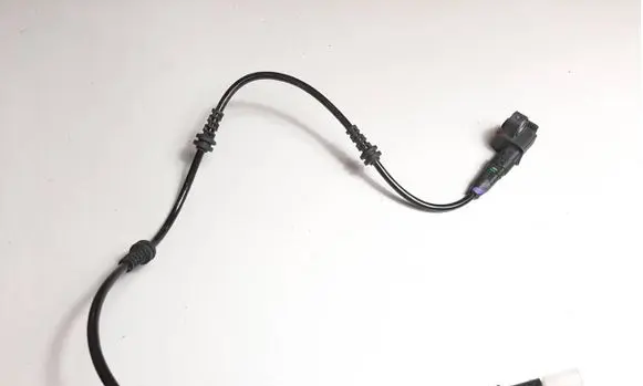 BMW X7 G07 Acceleration sensor 6876305 6861319 37146876305
