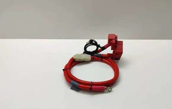 Positive cable (battery)