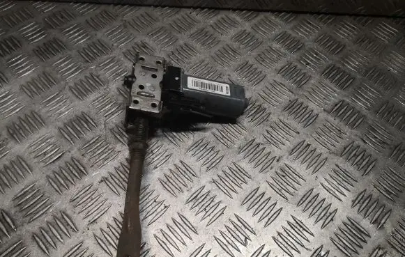 Mercedes-Benz ML W166 Seat adjustment motor 984688104