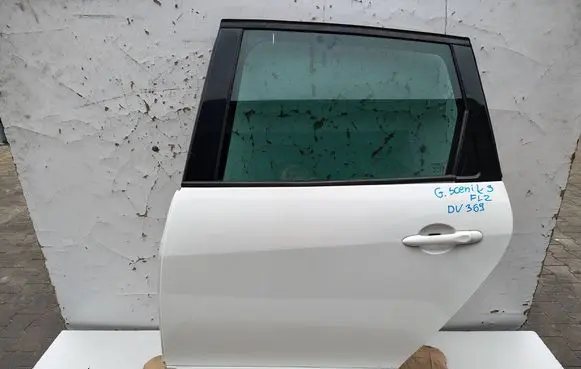 Renault Scenic III - Grand scenic III Rear door