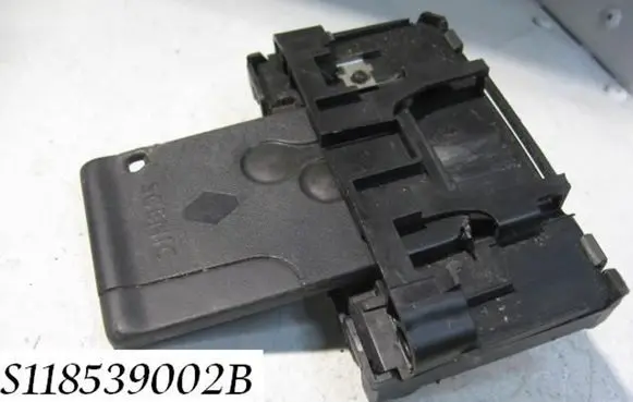 Renault Scenic II - Grand scenic II Ignition key card reader S118539002B 8200125077