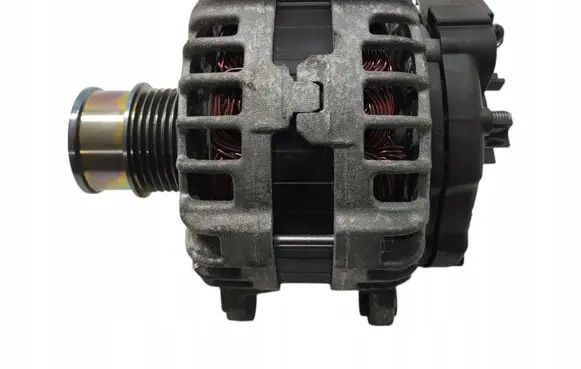 Volkswagen Polo V 6R Generator/alternator 04C903023L