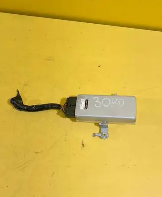 Nissan Juke I F15 Fuel injection pump control unit/module 1KA1A