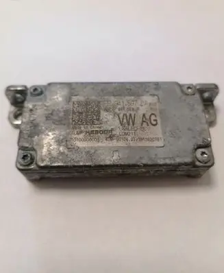 Skoda Octavia Mk3 (5E) LED ballast control module 7PP941597CA