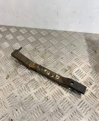 Radiator support slam panel bracket