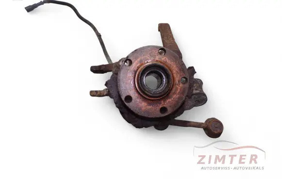 Audi A8 S8 D2 4D Rear wheel hub