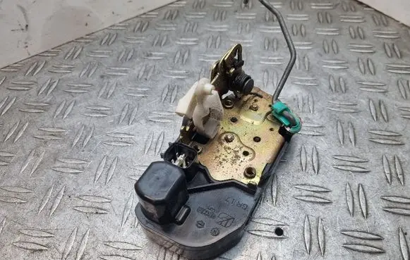 Chrysler 300 - 300C Rear door lock 5025L