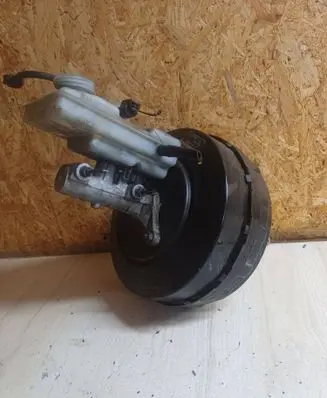 Renault Master III Brake booster 472100453R 03786952014