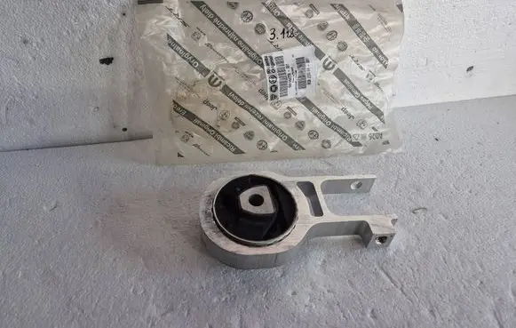 Fiat 500L Engine mount vacuum valve 51958779 68383050AA