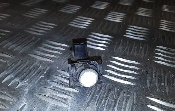 Mazda 3 II Parking PDC sensor gs1d67uc1a