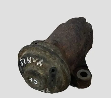 Toyota Yaris EGR valve 2562033010
