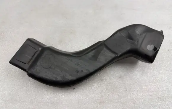 Mercedes-Benz S W222 Air intake duct part A2228321290