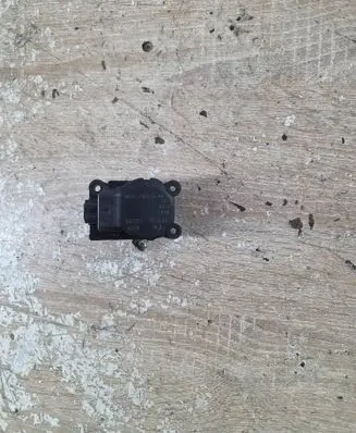 Ford Focus Air flap motor/actuator 3M5H19E616AA 11875 EAD251