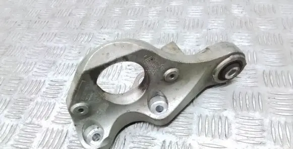 Volvo S90, V90 Driveshaft support bearing bracket 31401993