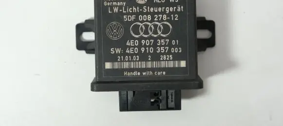 Audi A8 S8 D3 4E Light module LCM 4E0907357 4E0910357 5DF00827812
