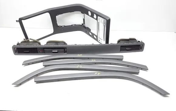 Volvo V70 Interior decorative trim set 8635818 30791504 30649387