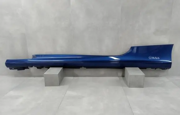Front sill (body part)