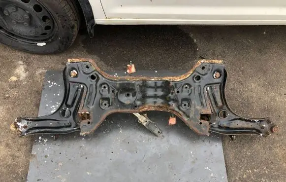 Skoda Roomster (5J) Front subframe 6R0407151E