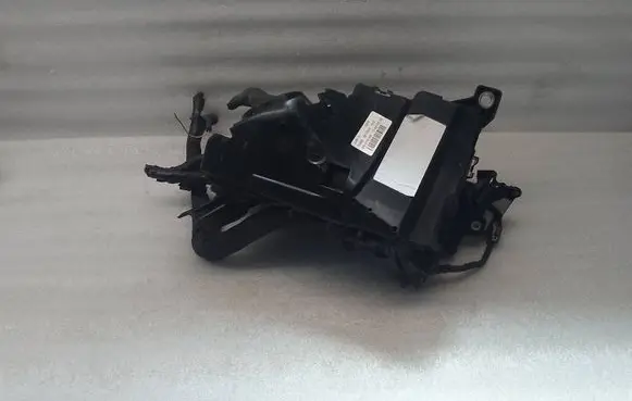 Volvo XC90 Fuse box cover 31398000