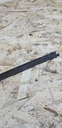 Mercedes-Benz E W211 Front bumper mounting bracket A2118801214